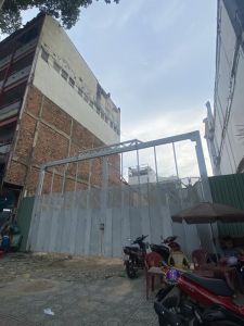 Bán đất xây tòa nhà Mặt tiền Lê Hồng Phong P2 Q10