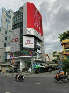 Cho thuê tòa nhà #10 NGUYỄN VĂN TRỖI Phú Nhuận