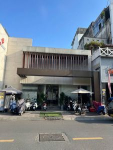 CHO THUÊ NHÀ MẶT TIỀN TÔ HIẾN THÀNH – 2 MẶT TIỀN TRƯỚC SAU, QUẬN 10